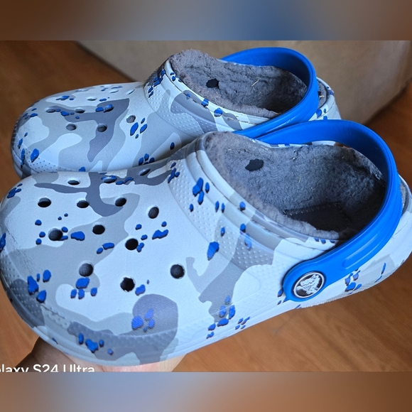 Crocs Dual Comfort Lined Camu Toddler Kids Clogs, Sz 12 - Picture 1 of 7